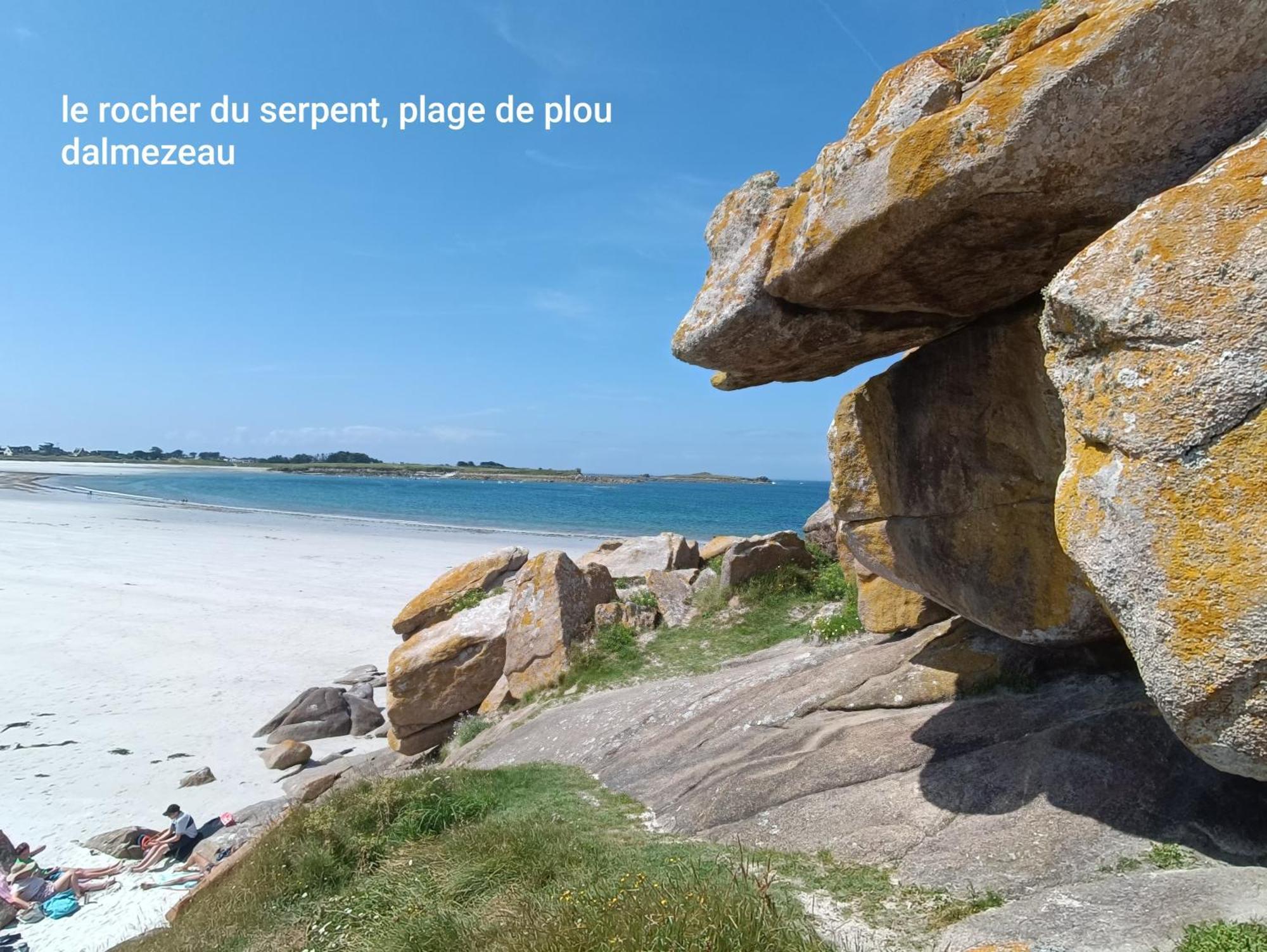 Вилла Le Petit Moulin De Kerloroc Ploudalmezeau Экстерьер фото
